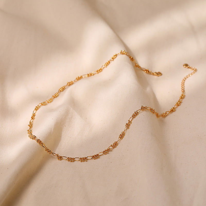 Beaded Gold Necklace - Herland -