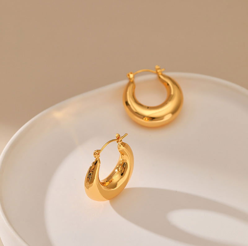 Classic Medium Hoop Earrings - Herland -