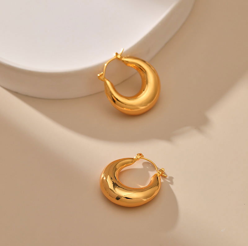 Classic Medium Hoop Earrings - Herland -