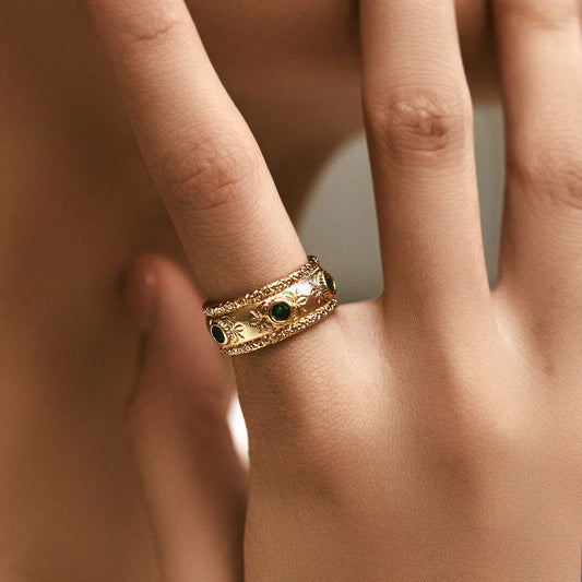 Emerald Small Cubic Zirconia Retro Ring - Herland - 