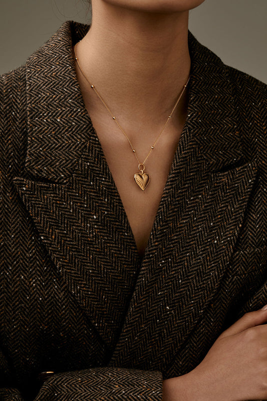 Heart Shell Pattern Necklace - Herland - 